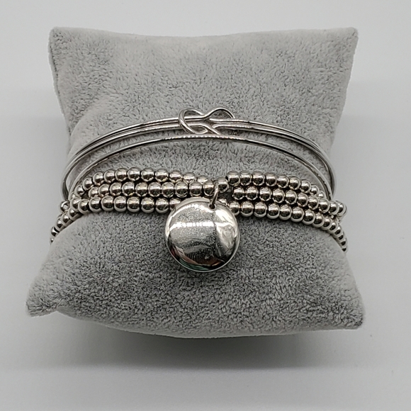 Jewelry - 💝Bracelet Trio in Silver Tone